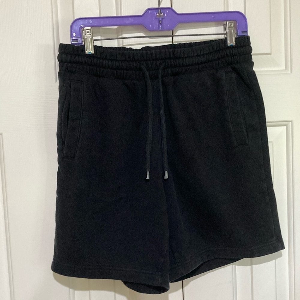 Women’s size Medium H&M shorts
